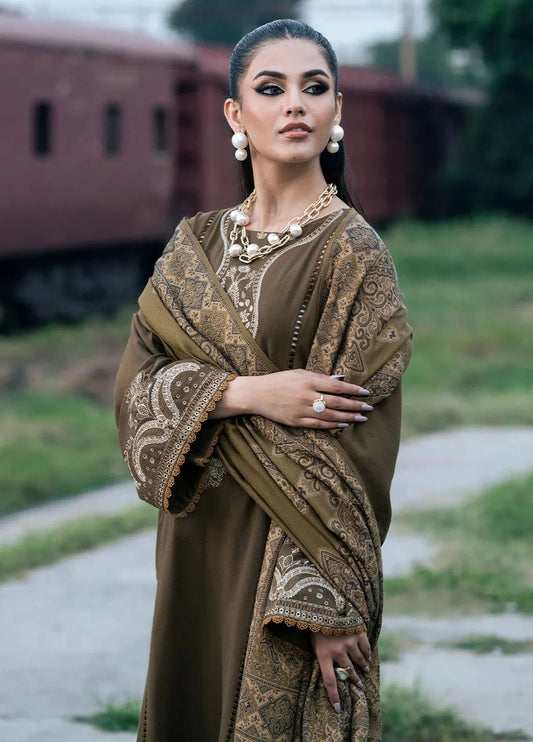 NF-1819 Izel Luxury Embroidered Lawn 3PC