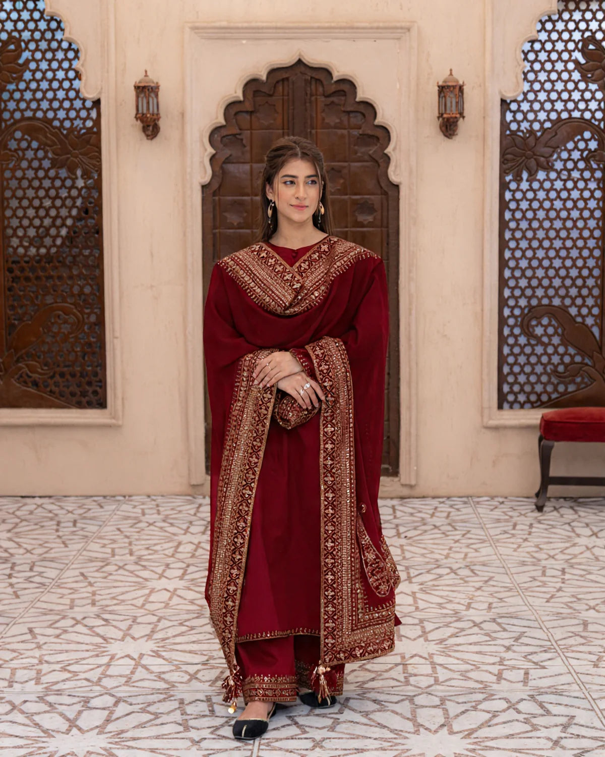 NF-1816 Dyot Luxury Embroidered Lawn 3PC