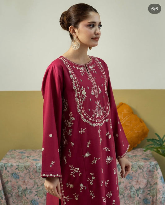 NF-1833 Urge Luxury Embroidered Lawn 2PC
