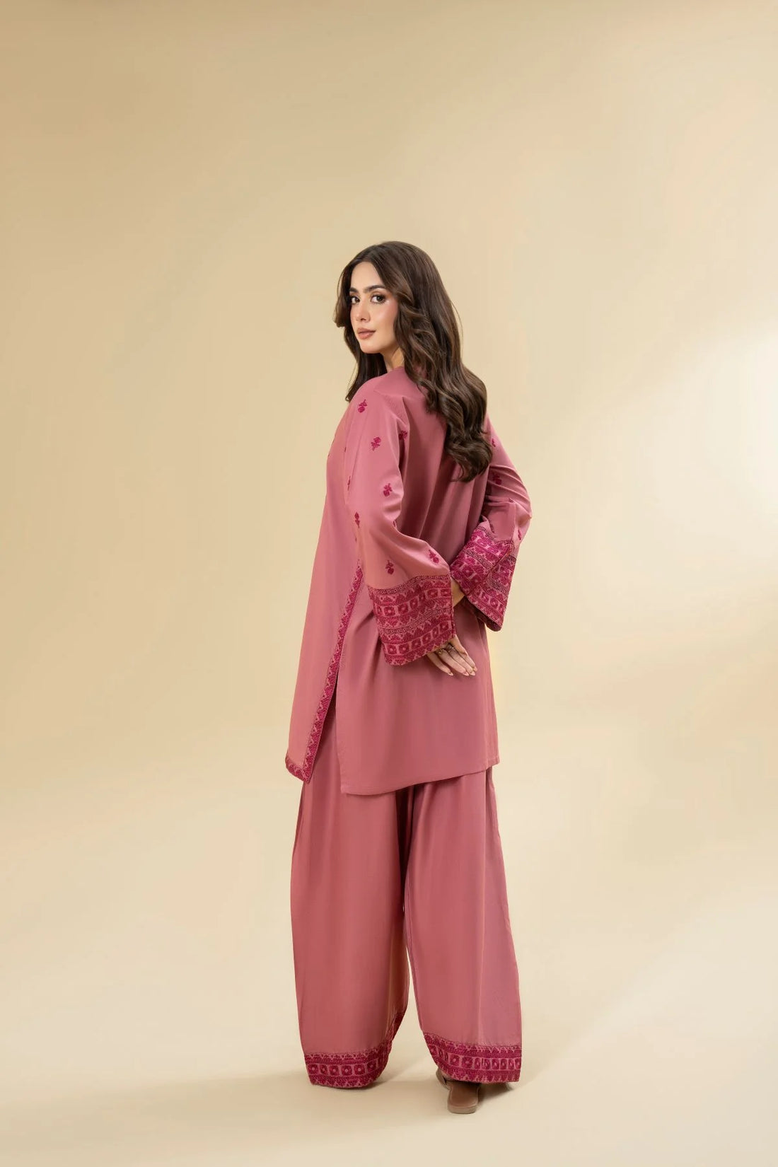 NF-636 Urge Embroidered Danak 2PC