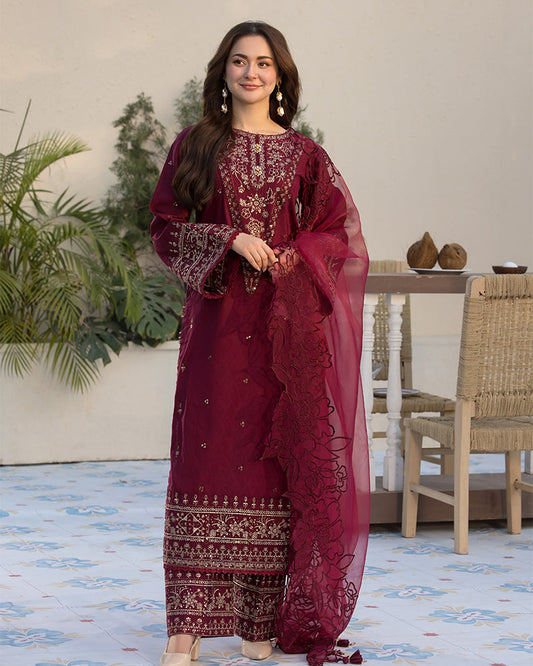 NF-5210 Hania Amir Most trending Code Lawn 3PC