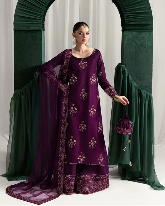 NF-825 Batik Luxury Embroidered Lawn 3PC